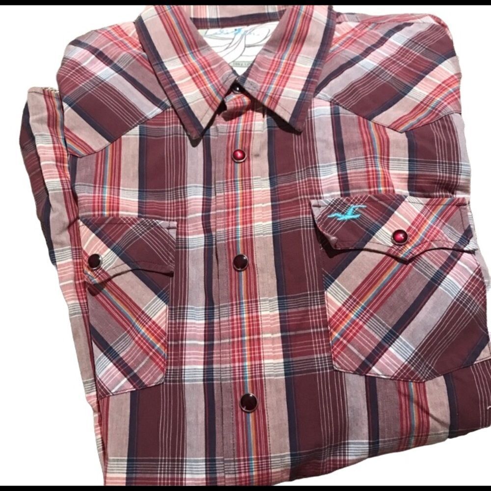 Hollis yet size large long sleeved snap up shirt like new see pics
